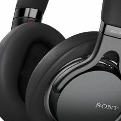 Sony MDR1AM2/B Sony MDR-1AM2 Circumaural Headphones 11 Sony MDR1AM2/B Sony MDR-1AM2 Circumaural Headphones -AKG Shop 378930